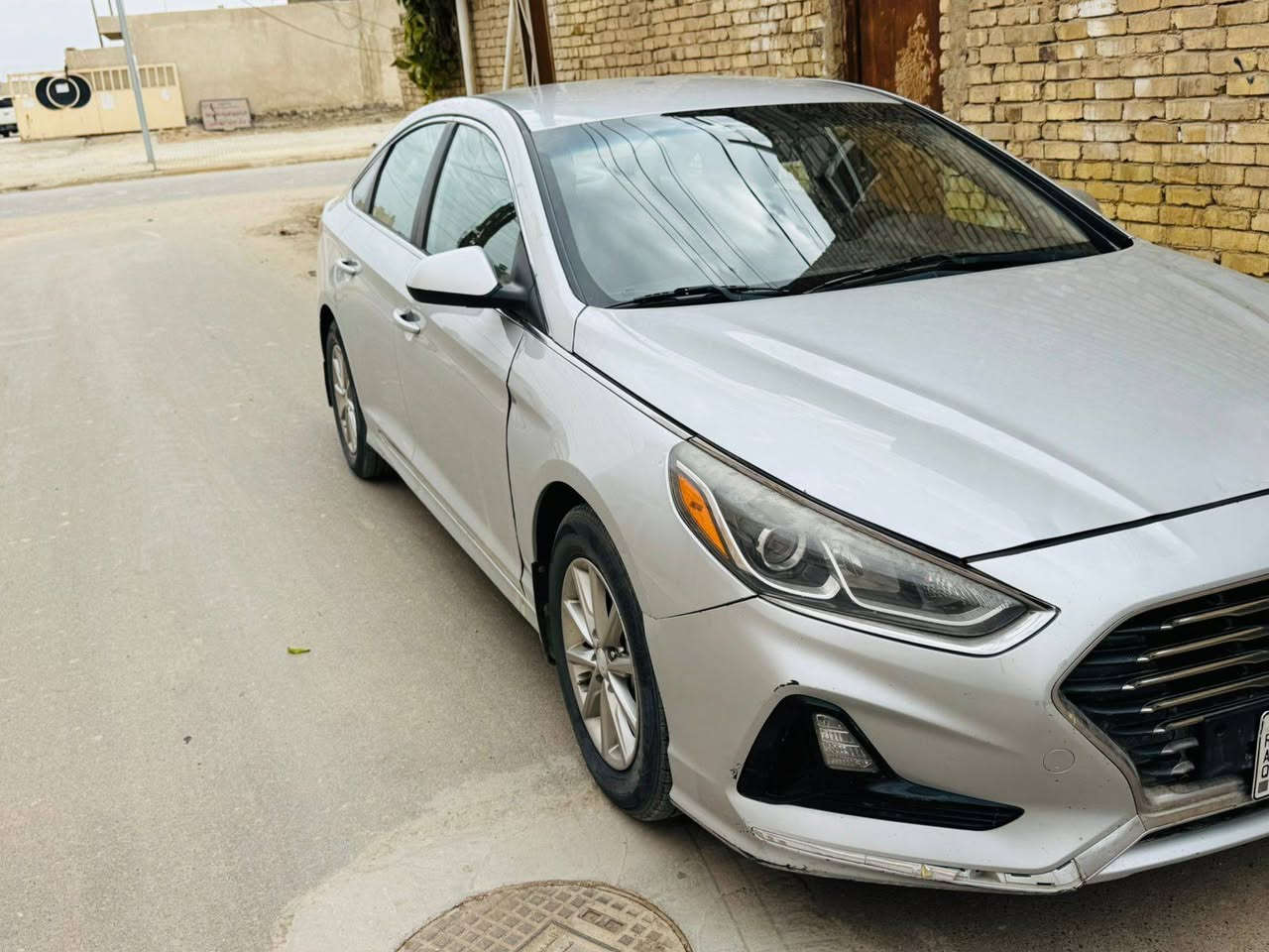 السلام عليكم 
هيونداي سوناتا ٢٠١٩
مواصفات se
محرك و گير مكفولات
رقم معوقين قادسيه لحد شهر السابع و تصير حره 
السيارة ليبل واحد وجاهزه من كلشي 
ماشية ١٣٠ ميل 
السعر 123$ 
الاتصال ***********
