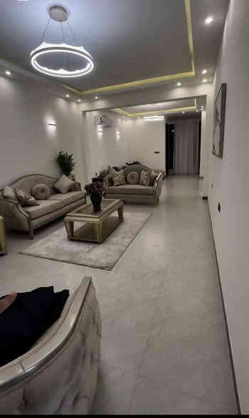 🏡 بيت للبيع – المربع الذهبي / موقع مميز جداً
مساحة: 250 متر
الموقع: يبعد 5 دقائق فقط عن تقاطع العامرية

✨ مواصفات البيت:

منطقة راقية وهادئة في المربع الذهبي

خدمات متكاملة قريبة (أسواق – مدارس – صيدليات – مواصلات)

تصميم مناسب للعوائل وبموقع استراتيجي

📍 الموقع مهم جداً والحلو بالبيت سند طابو صرف

للمعاينة أو الاستفسار يرجى التواصل…
***********
