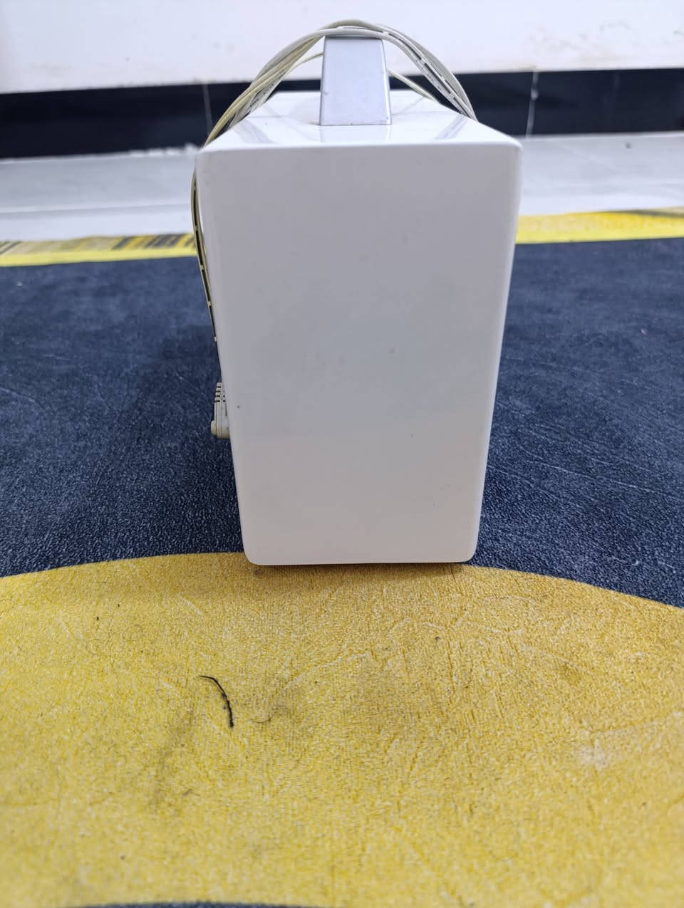 راديو بوش باله اوربي الأصلي يشتغل كهرباء وباتري وبيه بلوتوذ يكنك على التيفون.السعر30الف


**إذا كنت صاحب هذا الإعلان وتريد حذفه لأي سبب، رجاءا أرسل رسالة إلى الدعم الفني**