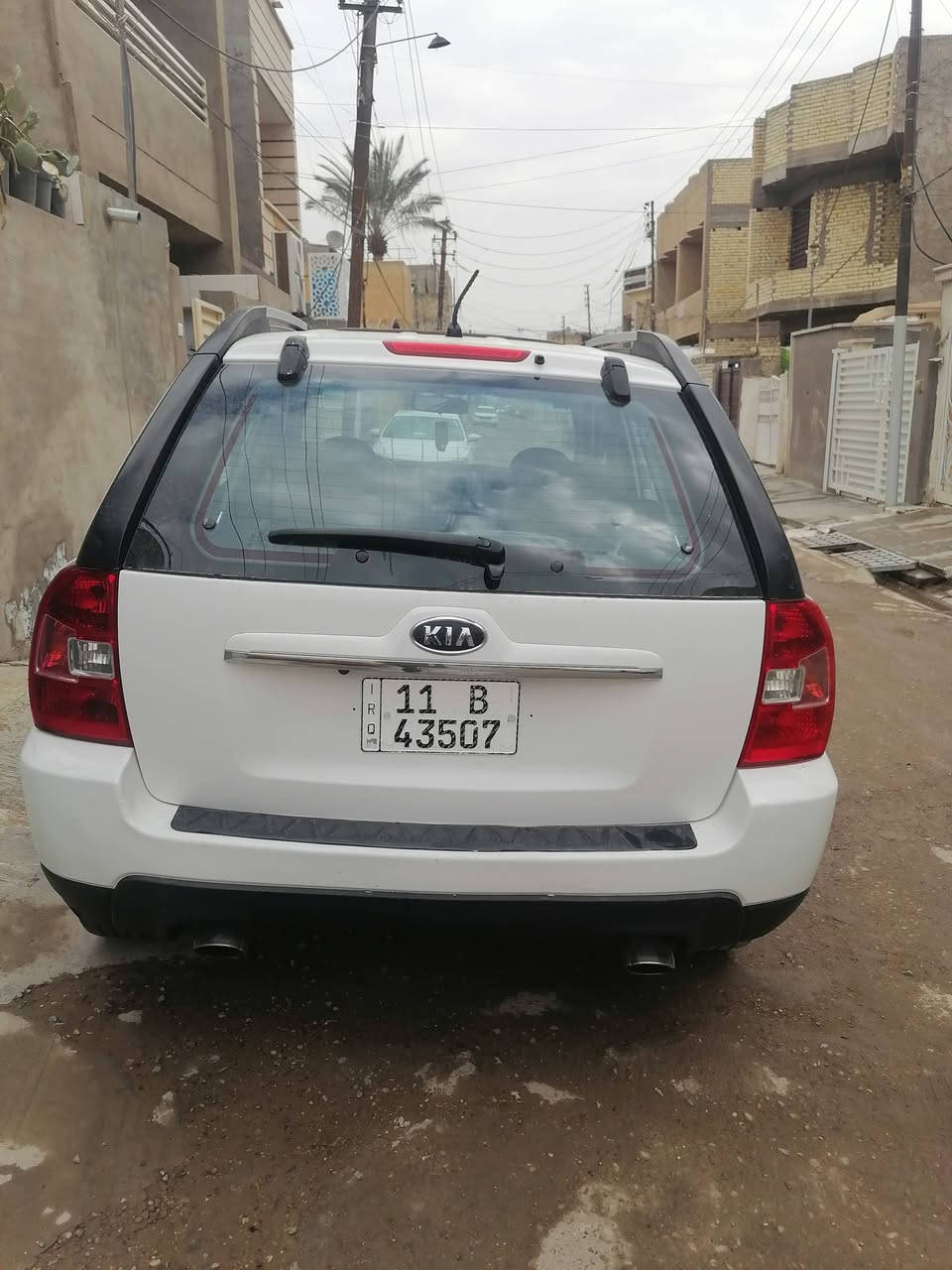 السلام عليكم ورحمة الله وبركاته
سيارة كيا سبورتاج موديل ٢٠٠٩ وارد خليجي داخل بيجي او عسلي بكيفك مصفرة غرامة سنوية لل٣١ وهزة جديدة ورقم جديد دولي وملسق الجديد الي يصير تفاصيل بالجامة

السيارة باسمي شخصيا. السيارة فول فتحة سقف اوكس  شاشة كامرا 

السيارة مكينة وكير وتبريد وتدفئة وصدر وتخم تاير وداخل كلة جديد الحمد لله

الكشر بيهة بارد نص شبر جاملغ أمامي وصبغ طخة زغيرونة بالصندوك لا تعديل ولا داخل ولا مفتوح مجرد رش كول نص صندوك

المكينة ٢٠٠٠ أربعة سلندر حاوية

السيارة منظومة غاز جديدة بعدهة بالضمان دوشمة جديدة 

السعر ١٢٥ وبيهة مجال بسيط كلش

حيدر ***********

