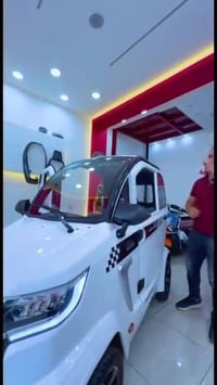 هاي السيارة نفسهه وشتريتهه منهم الجوهرة البحرية موديل ٢٥تدفئة تبريد بط...