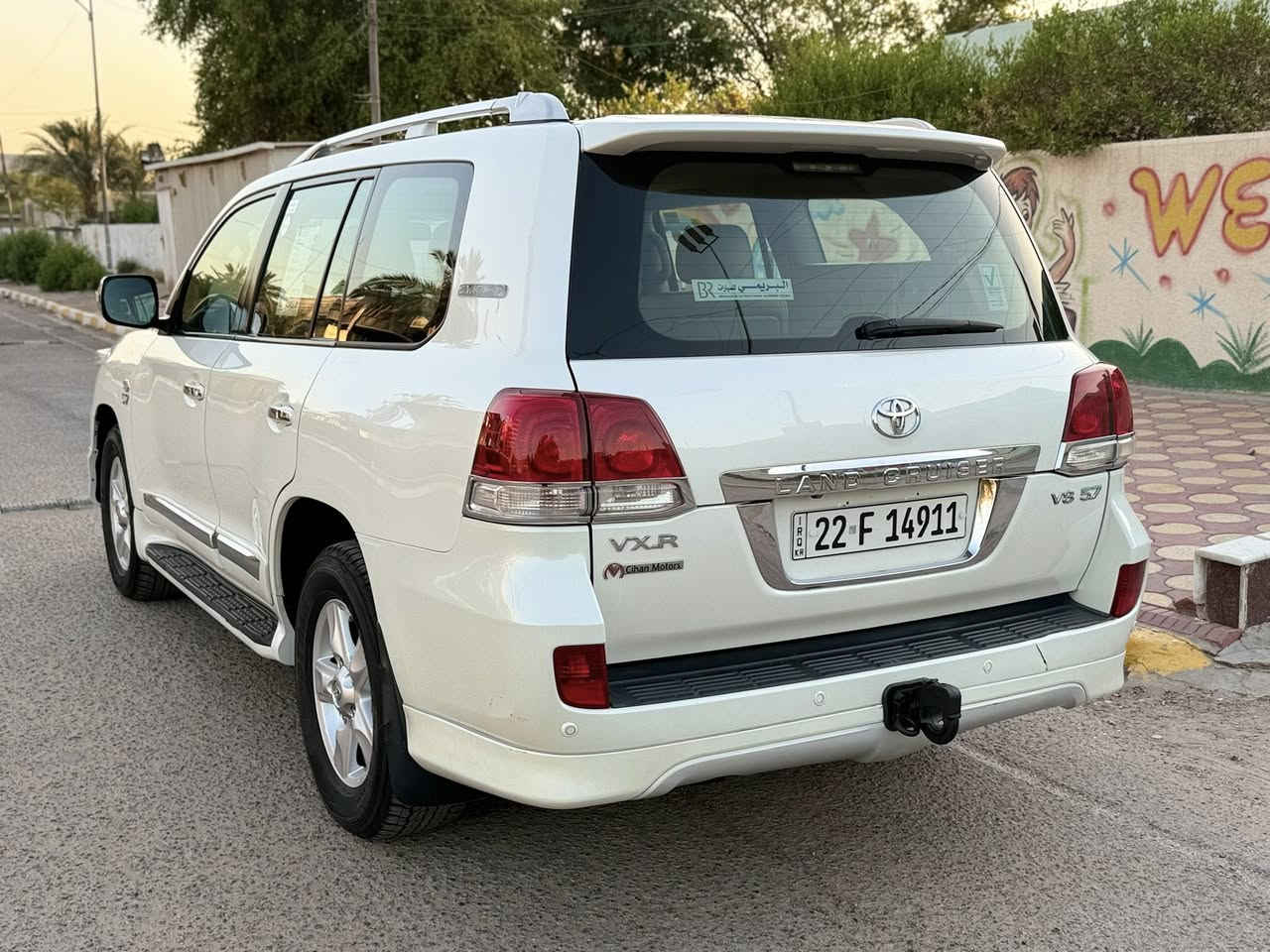 السلام عليكم لاندكروز VXR موديل 2011 سعرها 295 ورقة رقم اربيل بسمي فوول مواصفات 5700 اصل بيه باب خلف الصدر معه ربع جاملغ اثر شخوط تخريب بدون دواخل بدون معجون ع الفحص سيارة جديدة على وضع الشركة ماشية 123 جاهزة محرك كير مكفولات تخم تاير جديد للاستفسار *********** السعر 295 ورقة مكان بغداد
