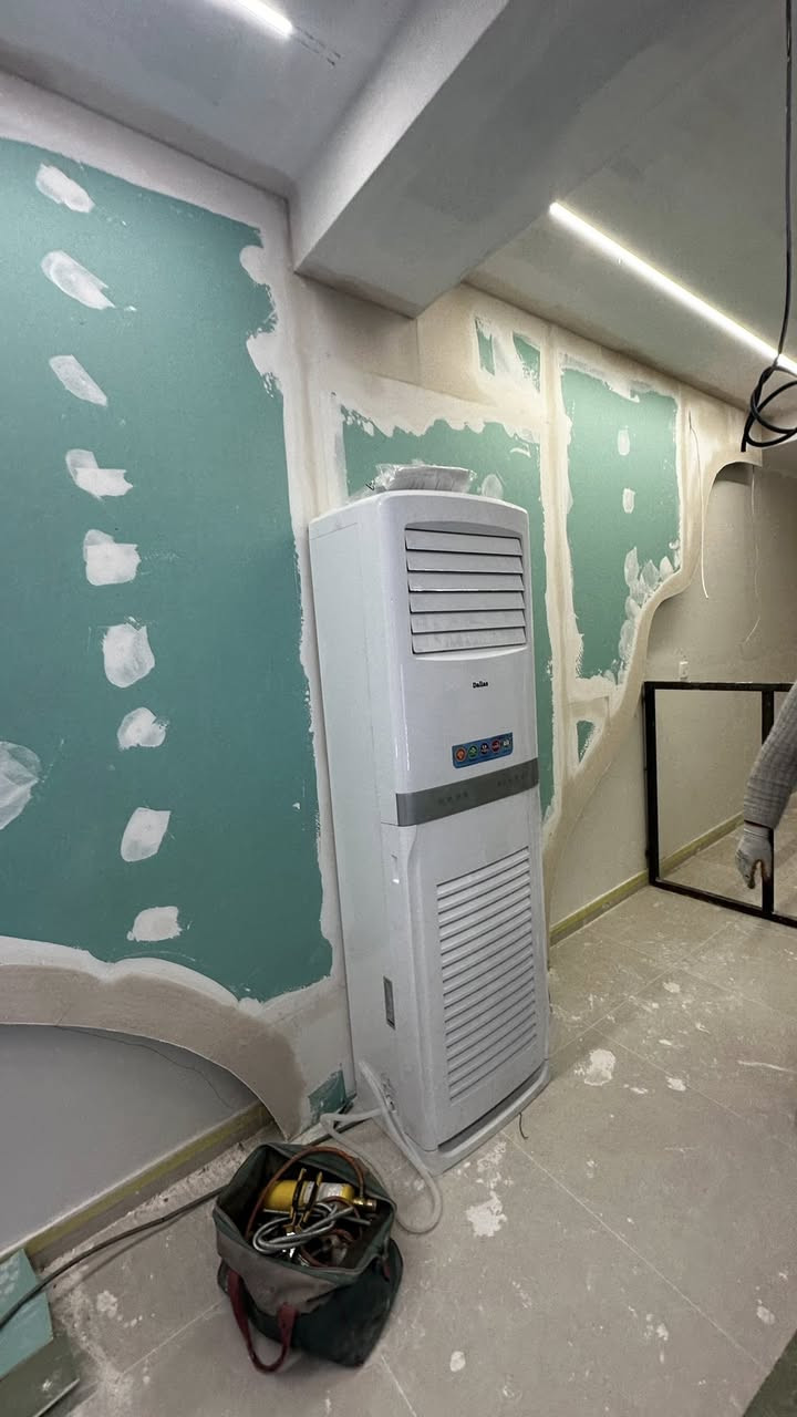 المهندس مصطفى بلال الكلابي
للتبريد والتكيف❄️

_تأسيس انابيب النحاس بأفضل نوعيه من النحاس🔥

_تنصيب جميع انواع اجهزة التبريد 🔥

_غسل جميع انواع منظومات التبريد 🔥

_توزيع الاحمال الحرارية للبنايات والمجمعات🔥

_صيانة جميع اجهزة التبريد العادي والانفيرتر🔥

للتواصل ***********
