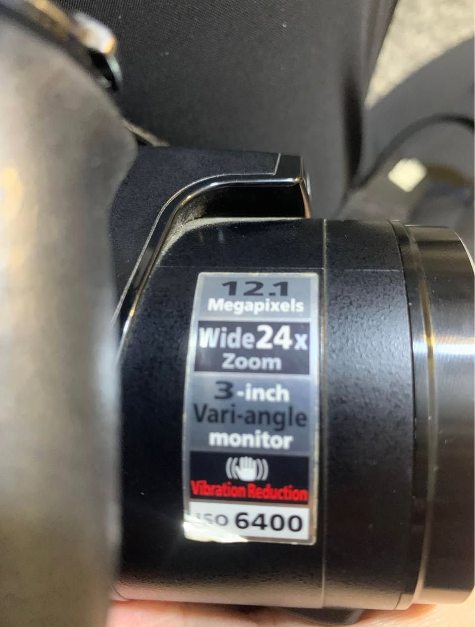 كاميرا نيكون مستعمله ونظيفه استيراد خاص من امريكا بطاريه شحن خارجي وياها رام 4 كيكا
السعر 175 قفل
للتواصل
واتس اب
***********
