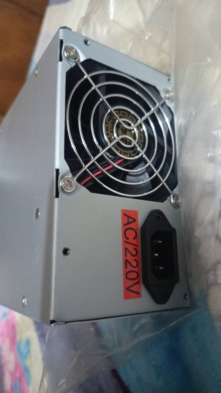 بور سبلاي قطعة جديدة بالكارتونة
650 واط ب35


**إذا كنت صاحب هذا الإعلان وتريد حذفه لأي سبب، رجاءا أرسل رسالة إلى الدعم الفني**