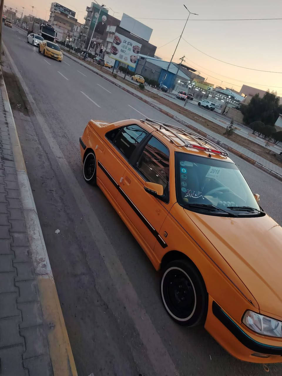 السلام عليكم بيجو بارص 2018 سياره بيها جاملغ امامي مبدل والقديم موجود عندي ما عابره ضربتها جاهزة مكينه كير تبريد حداديه كهربائيات تخم تاير باسمي رقم نكيلزي مثنى سنويه جديدة سياره جاهزة من كلشي ماذب عليها الف دينار كبل للشارع مكاني سماوه ***********
