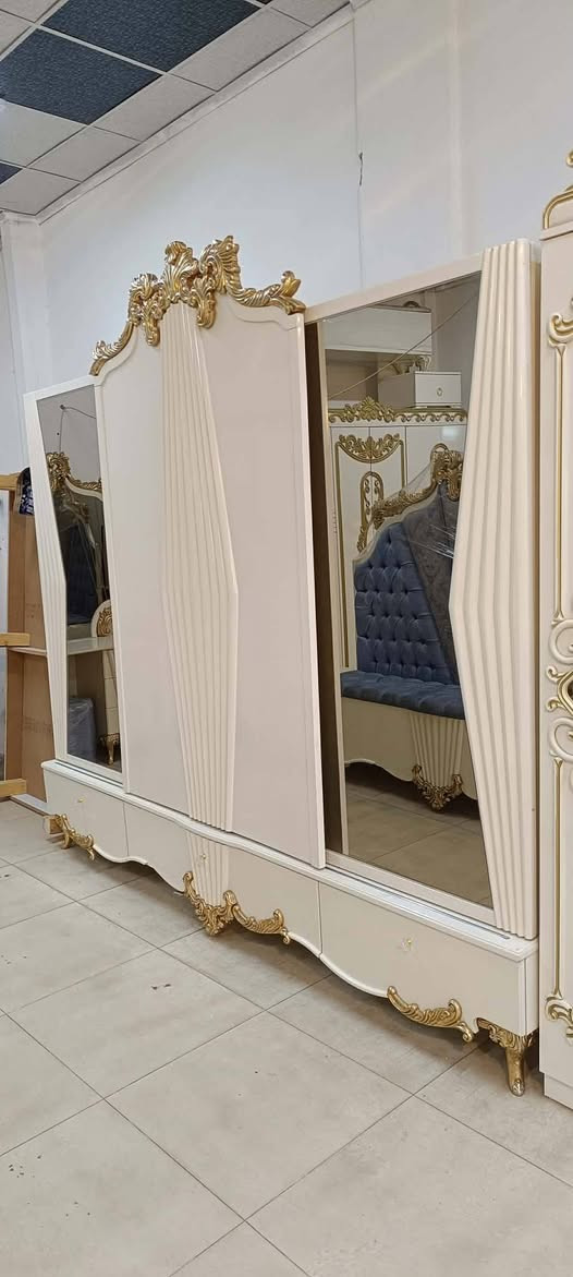 السلام عليكم .غرفة نوم تركية.ملكي.صبغ حراي نفرين 7.قطع مستخدمه  يوجد.لدينا نقل ،🚛🚛وشد مجاني-العنوان.موصل .حي البكر .قرب محطة ايلاف.التواصل ☎️☎️عبر الارقام التاليه الوتساب..فقط..
***********
‏‪0775 855 3083‬‏
***********
