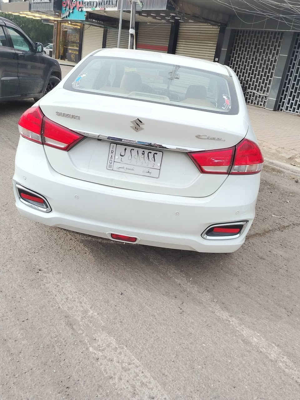 سلام عليكم سوزوكي سياز 2023 موصفات كامله عده لفتحه حساسات خلفيه حساس تاير وكامره وشاير بامري لمري شفط لد أمامي وكشاف تحكمات ستيرن مثبت سرعه عيني لا كلك ولا تكلي موصفات فول ماشيه 50 لسعر 125وبي مجال *********** اتصال ومتواجد وتساب
