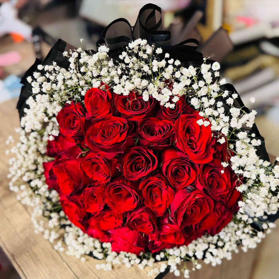 بوكي ورد طبيعي خطوبة🤵💍👰سعر الورده الفين فقط خليك مميز واهدي من تحب اجمل بوكيهات الورد الطبيعي🌹 ♥️ 
متوفر دفع  ماستر او رصيد اسياعنوان  ميسان/قطاع 28شارع السوك مجاور مجمع محمد الموسوي يوجد لديناخدمه توصيل 🚕 رقم الهاتف طلب السريع ***********
