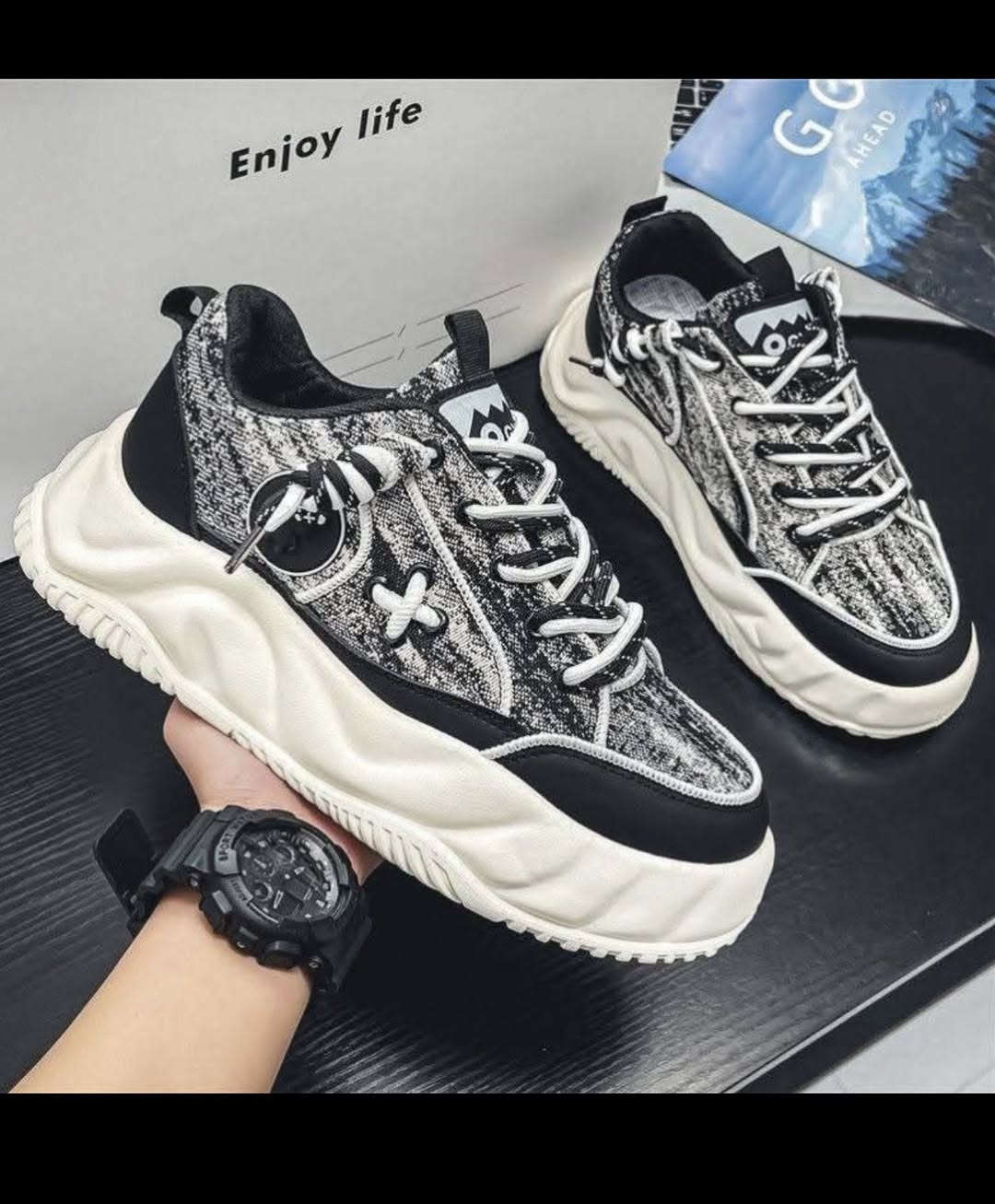 تصفيه شلعه 300 قطعه تقريبا سعر القطعة 6 الاف بيع الكميه كلهة يجن داخل علبه قياسات 39-44


**إذا كنت صاحب هذا الإعلان وتريد حذفه لأي سبب، رجاءا أرسل رسالة إلى الدعم الفني**