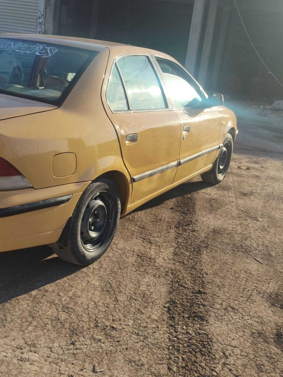 سلام عليكم سمند للبيع210 مابيها تبديل كير ومكينه مكفوله بيه بس طخه بل باب  تبريد شغال السعر33  بسم مداور  مكاني الديوانية وهذا رقمي ***********
