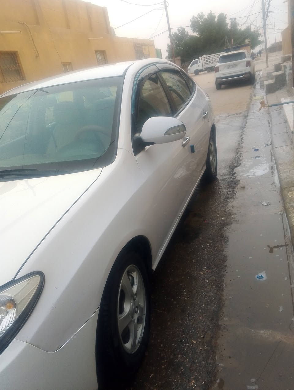 للبيع
الانترا موديل 2011 مقدس 
السياره جديده وجاهزه مال جناي كير ومكينه وحداديه مكينه 1600 
السيارة بيها 3 قطع باب الصدر والجاملغ الأمامي و البنيدتبيل فقط 
رقم اربيل سنويه نافذه اباسم كردي ياخذ ورقه تحويل او وكاله  السعر 95 وبيها مجال 
مكان السياره النجف المركز للاستفسار
***********
