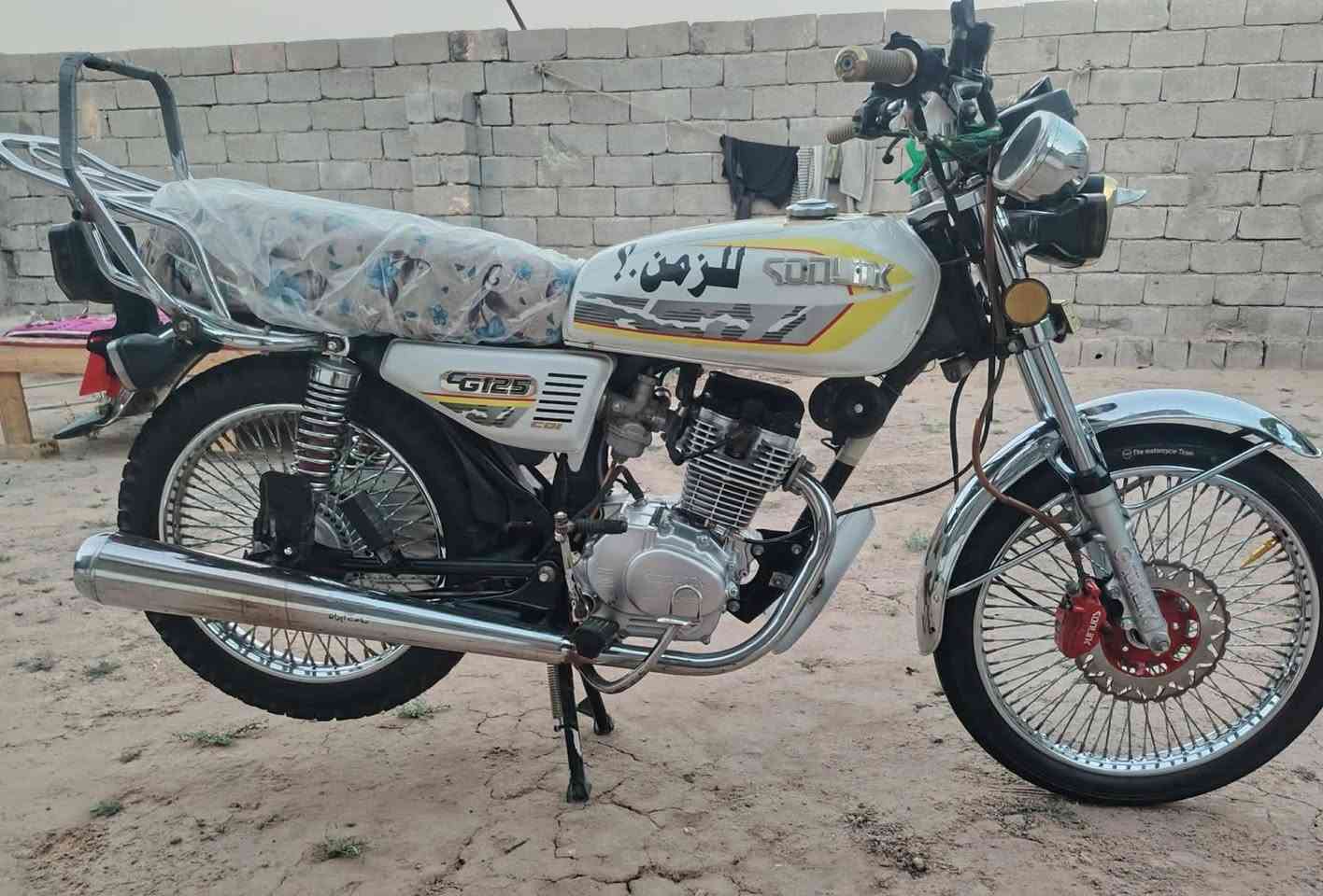 للبيع دراجه تايكر موديل 24 دراجه حلوه نظيفه اوراق ***********
