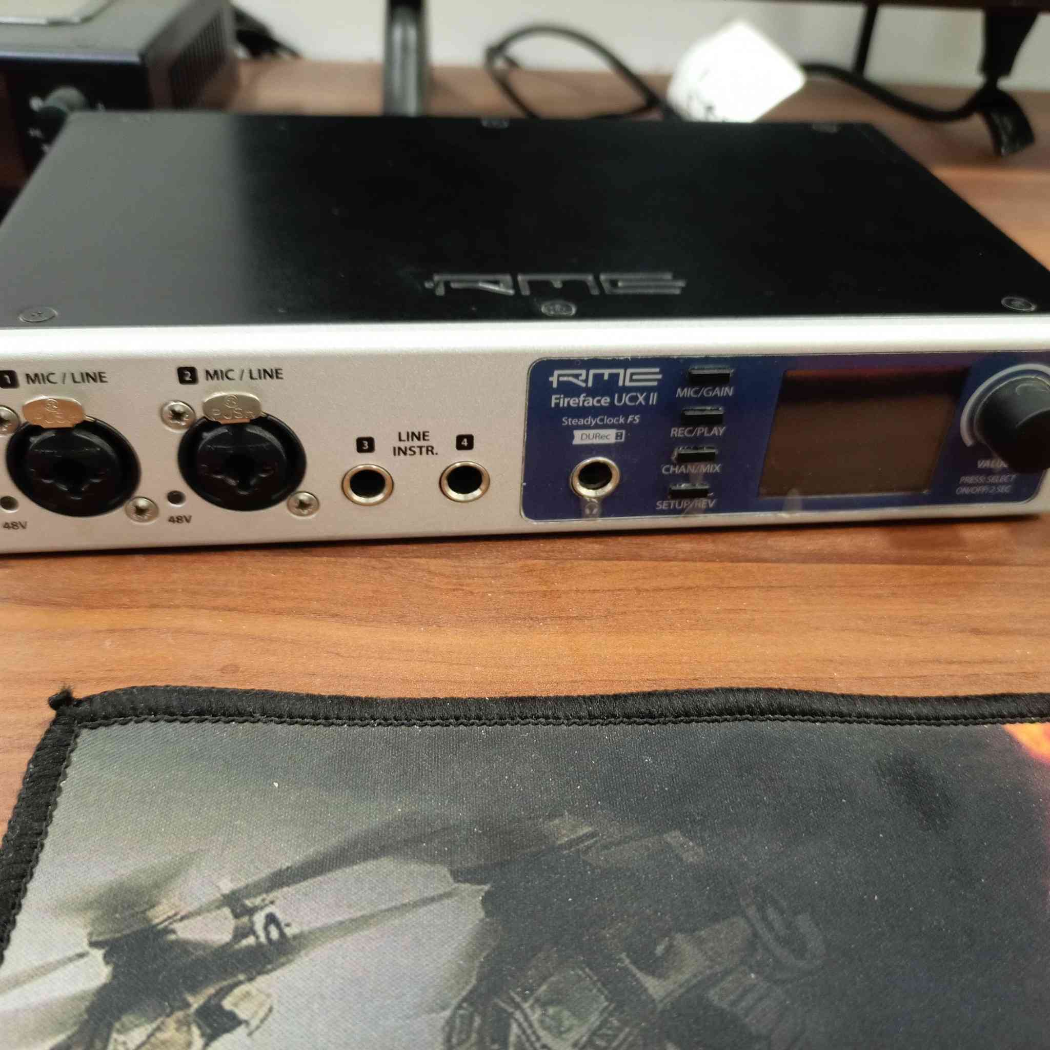 كارت صوت rme ucx ii ومنيترات نيومان وصب وفر kh310 مع ستاندات خشب
السعر ٣٥ ورقه


**إذا كنت صاحب هذا الإعلان وتريد حذفه لأي سبب، رجاءا أرسل رسالة إلى الدعم الفني**