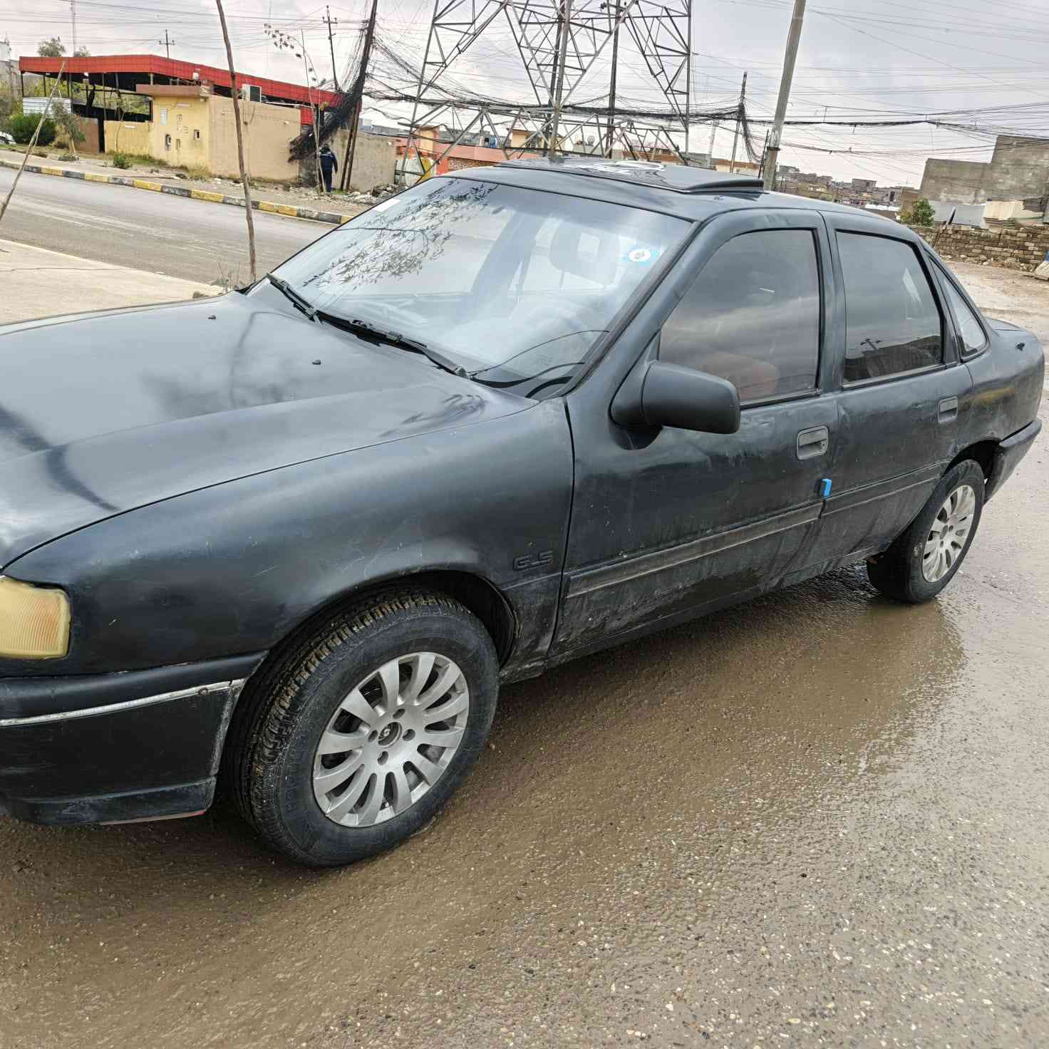 فكتره رقم نينوى دولي  حجم  16 بلا ضرر بيها يم التنته شويه بارد  سياره جاهزه تحويل وكاله من الشرعي  السعر 32 وبيها مجال ***********
*********** العنوان الموصل الايمن حي التنك دورة الصوره
