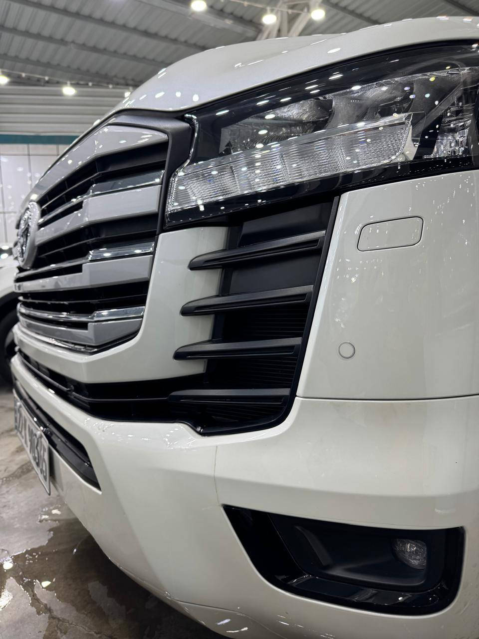 تويوتا لاندكروز 2024 كفاله عامه حتا الزلغ. ماشيه ١٣ الف. فول مواصفات ١ع١. مكينه توين تيربو.  للبيع او مراوس الشراي يتصل ويدلل *********** واتساب او شريحه البصرة, العراق
