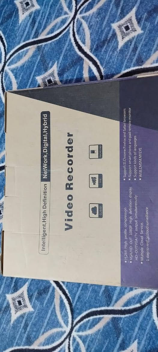 السلام عليكم
كامرات مراقبة عدد 3 للبيع جديدات مامستعملات
كامرة دقه 4 بيكسل 
مع Dvr يحمل 16 كامره
السعر خاص
للاستفسار الاتصال بلرقم 
***********
