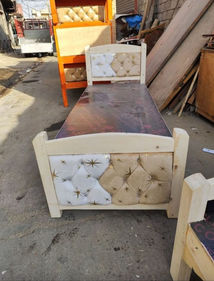 عرض 🔥
تخت جمله 40 الف فقط استغلوا العرض 
موصل كراج الشمال خلف مرطبات لبنان 
***********
