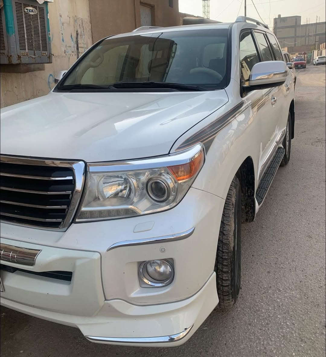 لاندكروز
مديل 2014
كفاله عامة
رقم بغداد
تحويل مباشر 
سياره جديده وجاهزة 
مكان رقم السياره بابل 
للاستفسار: ***********
