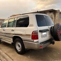 لاند كروزر • ٢٠٠١ • غاز