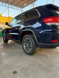 رمضان كريم   جيب كراند شيروكي لمتدد 2018  فتحة فور ويل ماوس كشنات كهرب...