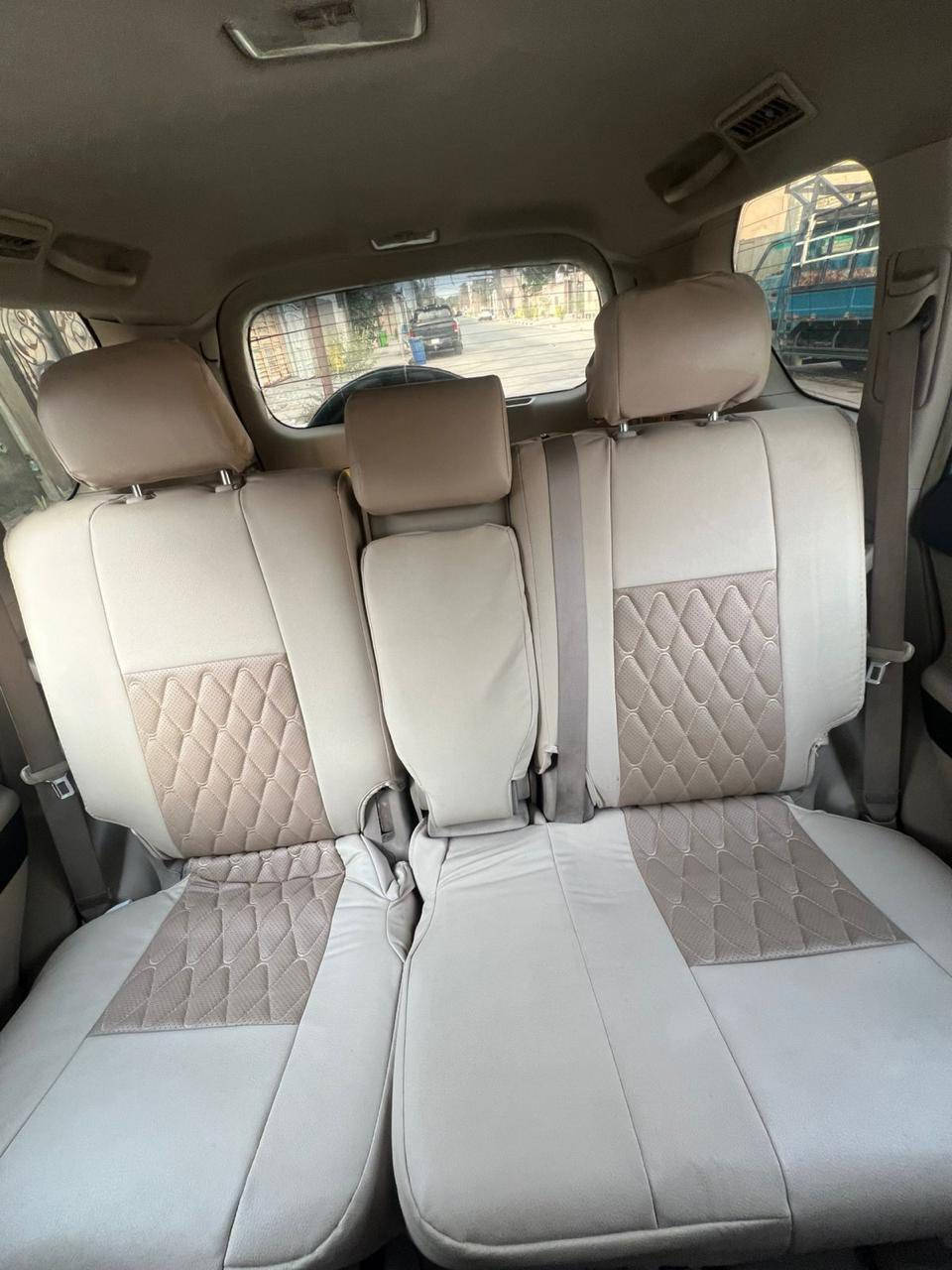 برادو موديل 2011 TXكويتي
رقم جديد بصره 
سونار موجود
محرك  كفاله
گير.  كفاله
6 سلندر  محرك 4000
لون ابيض
 دبل تانكي 
طخم تاير جديد
العنوان البصره 
السعر 235
***********
