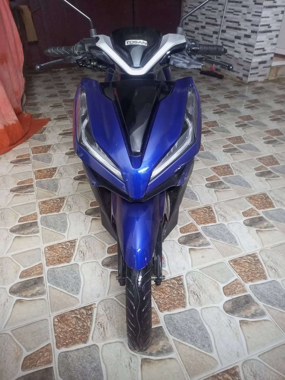 دراجه تكنو سلك ...موديل 2023
دراجه مكفوله كفاله عامه مابيهه اي نقص ..
بيع مستعجل ... السعر خاص 
***********
