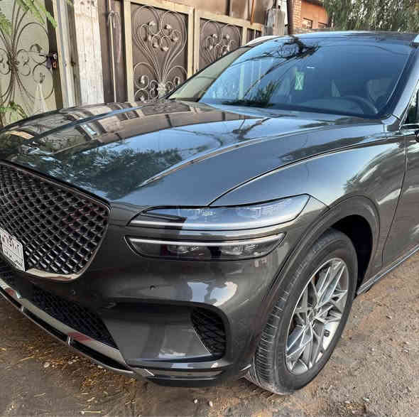 ‏‎ السلام عليكم

‏‎للبيع فقط  GV70 Genesis  
‏‎موديل 2024
ماشية 14 الف ميل فقط تراي زيرو
 فور ويل 2.5T  300 awd
‏‎السياره فول مواصفات 1/1
‏‎المواصفات
‏‎شاشه كبيره
كامره دواره 
رادار امامي +جانبي
بصمة ابهام نضام داخلي + بصمة تشغيل سيارة+بصمه ابواب 
‏‎كشنات كهرباء
‏‎كشنات مساج
‏‎سياقه ذاتيه
‏‎لايت LED
‏‎لد نهاري
‏‎تشغيل عن بعد
باب خلفيه كهرباء
كير ماوس
ستيرن كهربائي 
جنطة لمس

السياره داخلة حرة على لكمرك جديد 
‏‎ الحادث: بنيد خفيف ضربته بس تبدل وجاملغ وباب سايق
ايرباك  دركة وراجع
الدشبول ولا كلوب شغال بي
 واتساب
*********** بغداد
