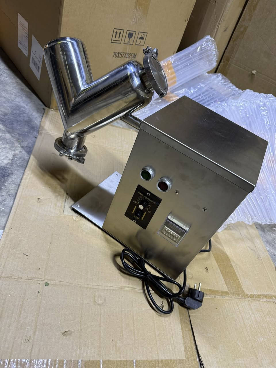 السلام عليكم عندي هاي القطعة ماعرف شنو مكينة جديد غير مستخدم الي تفيدة ينطي سعر


**إذا كنت صاحب هذا الإعلان وتريد حذفه لأي سبب، رجاءا أرسل رسالة إلى الدعم الفني**