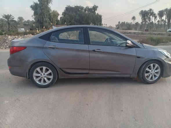 السلام عليكم اكسنت 2014 وارد خليجي محرك 1600مواصفات فتحه اشاير بلمري كير ابو الخطره الرخيص المرغوب محرك مكفول تخم تاير بيه 4قطع اوحده تبديل من الامام والخلف فقط البيبان والقماره نظاف بيه شغله وحده الكير يبوش مرات ابيع عله وظعه ويقولون كيره 300سعره ينزل من سعر السياره الكلي وهوه 77.............(*********** )
