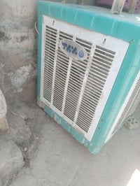 للبيع اسعار 225 ويا مجال مكان بغداد الرقم 07740615188