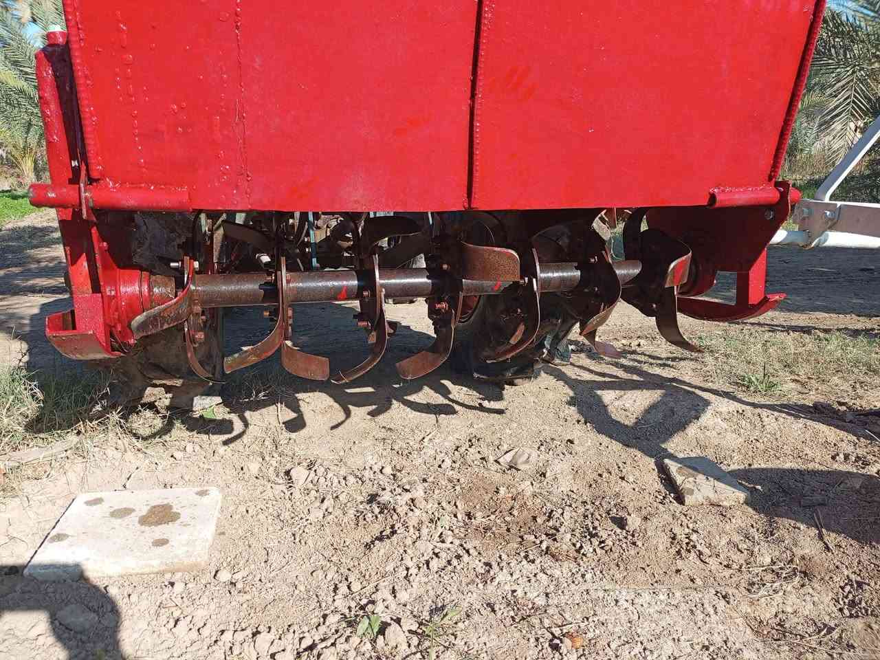 السلام عليكم للبيع رفاسه ينمر حجم 33 ياباني تشتغل على جميع المكائن الزراعية مكان  بغداد الاتصال على الرقم ***********
