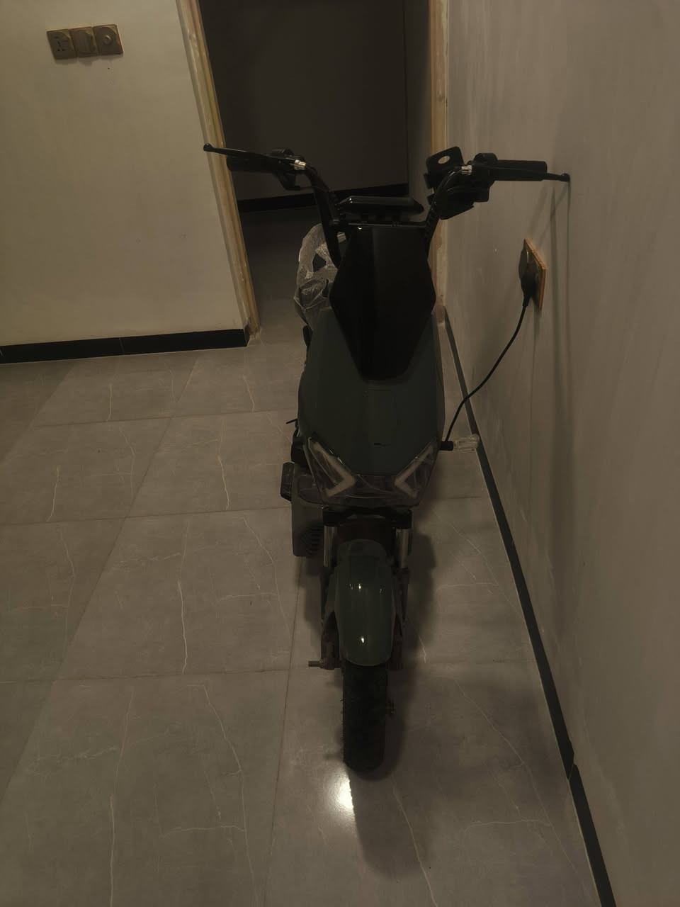 دراجه شحن 5 بطاريات بعدها جديده السعر 375 بس البك لايت واحد مكسور دراجه نضيفه التواصل خاص فول رقمي مال واتساب ***********
