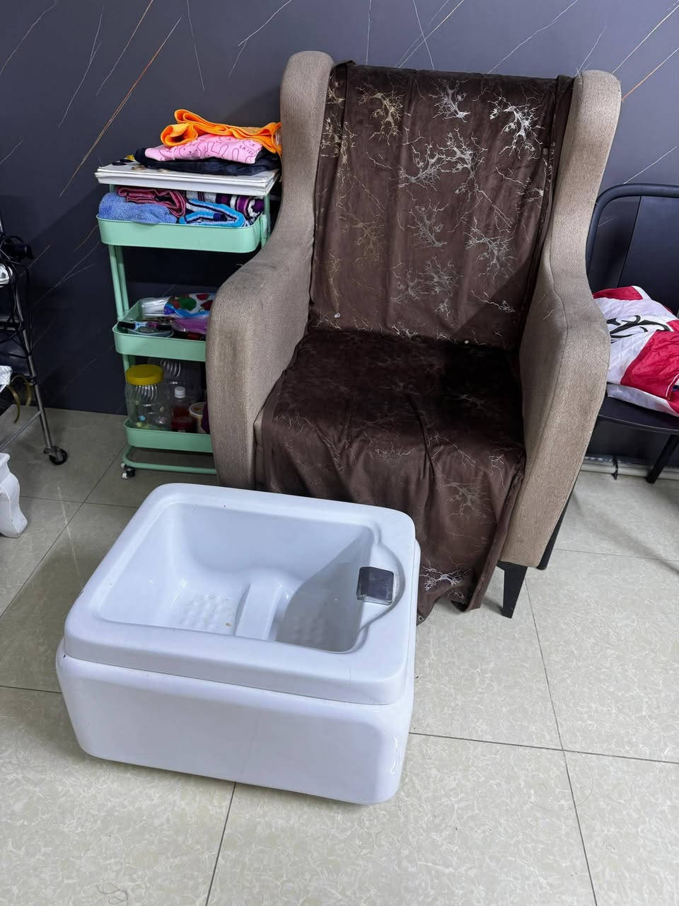 للبيع كلمن وسعره
للاستفسار 
***********
