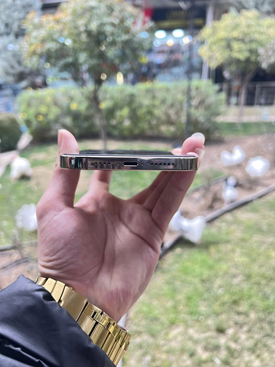 12 Pro Max
12 pro max 256g 1sim battery(79) Hichy nagorawa w nakrawatawa Ba Zamany Hamu Shte Basharty Fa7s w Hawa w kompitar S3ry 280$ ***********
