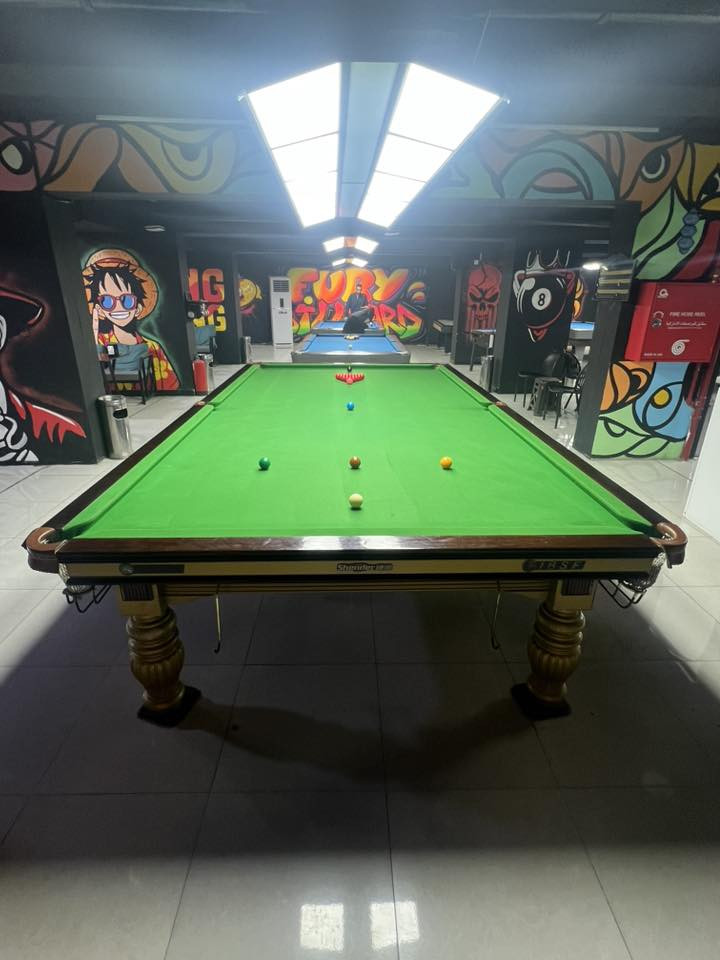 السلام عليكم
ميز سنوكر شاندير نصافه ٩٠٪؜ميز جديد جدآ استعمال قليل طوبات بلجيكيه اصليه لد لايت سنوكر للبيع مكاني كراده داخل 

***********
