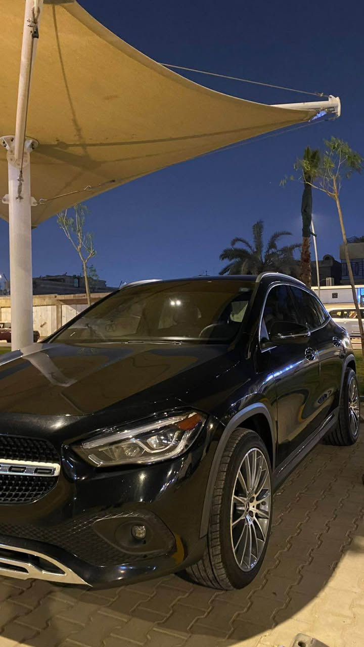 السلام عليكم...
مرسيدس 2021
 GLA class 250.
رقم بغداد
***********
ماشية 60 الف
فول مواصفات
بصمة عدد 5
صندوق شفط
شاشه متصله كامله
فوول تحكم استيرن
دبل ماوس
رادار تحديد مسار
داخل 64 لون انار محيطية LED
سستم صوت
كشنات كهرباء
نظام اوتو هولد
اوتو بارك
كيلو متر ديجتل شاشة كاملة
هاند بريك كهرباء
لايت زنون
الحادث باب فقط مبدل نفس لون شركه مرسيدس على رقم الشاصي بجم كبس 
***********
مكاني بصرة 
السعر مناسب جدا البصرة, العراق
