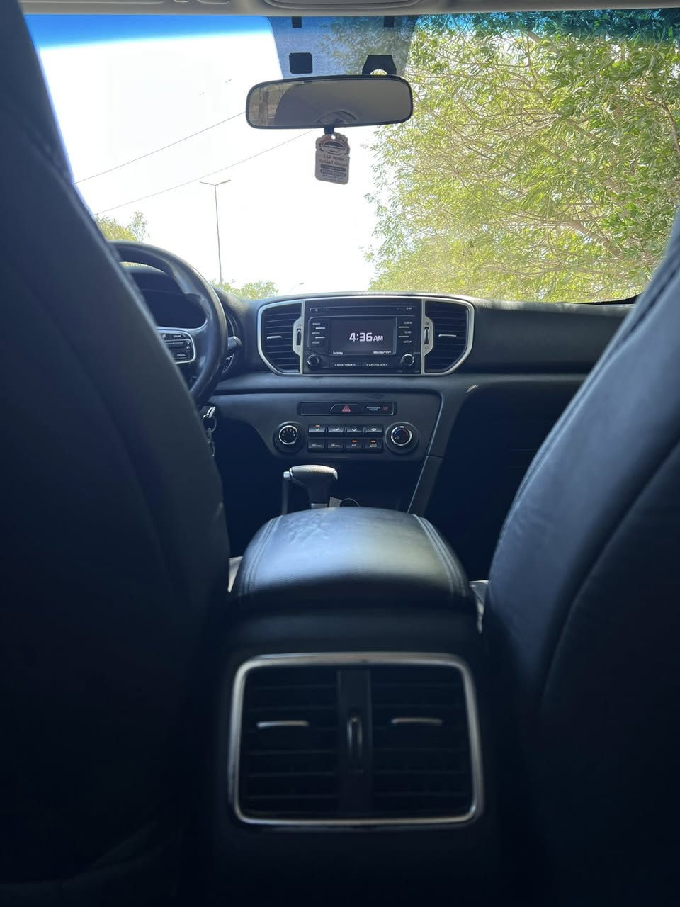 سلام عليكم
للبيع سياره كيا سبورتج موديل 2019
جاهزه مكينه تبريد تخم تاير نظافه 100%
صور الحادث مرفقه بالمنشور بجم كبس
بدون اي فتح حادثها جداً حلو وبسيط 
كما موضح داخل المنشور + رش بابيتين غايه
الملاون بدون معجون 
سياره بالنسبه الموديلها عداد المسافه 
جداً حلو 84 mi وقابل للزياده 
السعر 152 وبيها مجال 
معلومات اكثر الاتصال على الرقم 
***********
العنوان / بابل حي الجزائر
