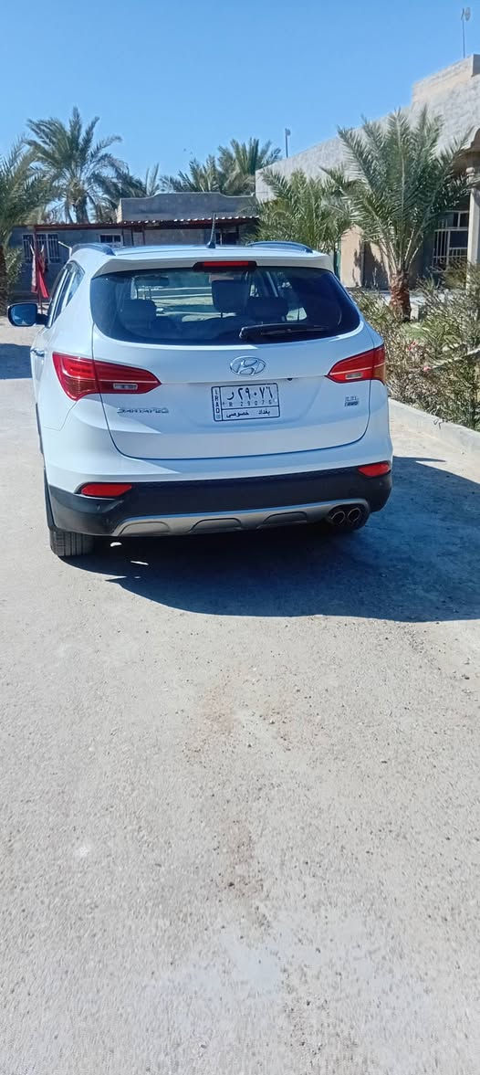 السلام عليكم
سنتافي 2014
فول مواصفات
محرك ٦ سلندر ٣٣٠٠
صدر امامي وخلفي جديد
بنراما
اضائه ترحيب
سايد بريك دكمه 
فول فول 
السعر ١٩٠ بيهه مجال 
بغداد التاجي ***********
