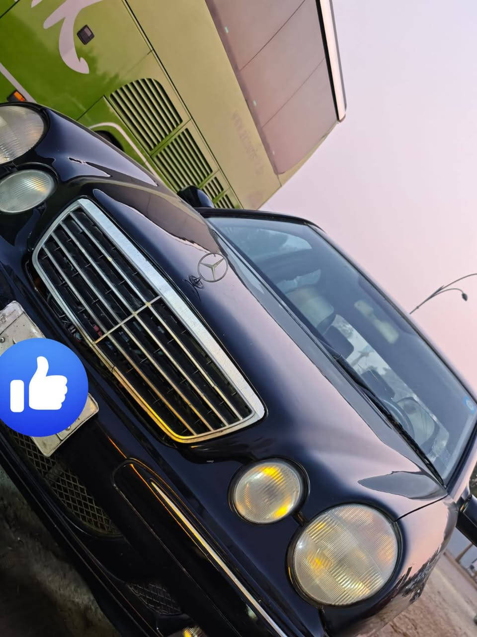 السلام عليكم 
للبيع مارسدس ام عيون موديل ٢٠٠٢
محرك V
المرغوب 
السعر ١١٧وبيها مجال 
للاستفسار الاتصال على ***********
