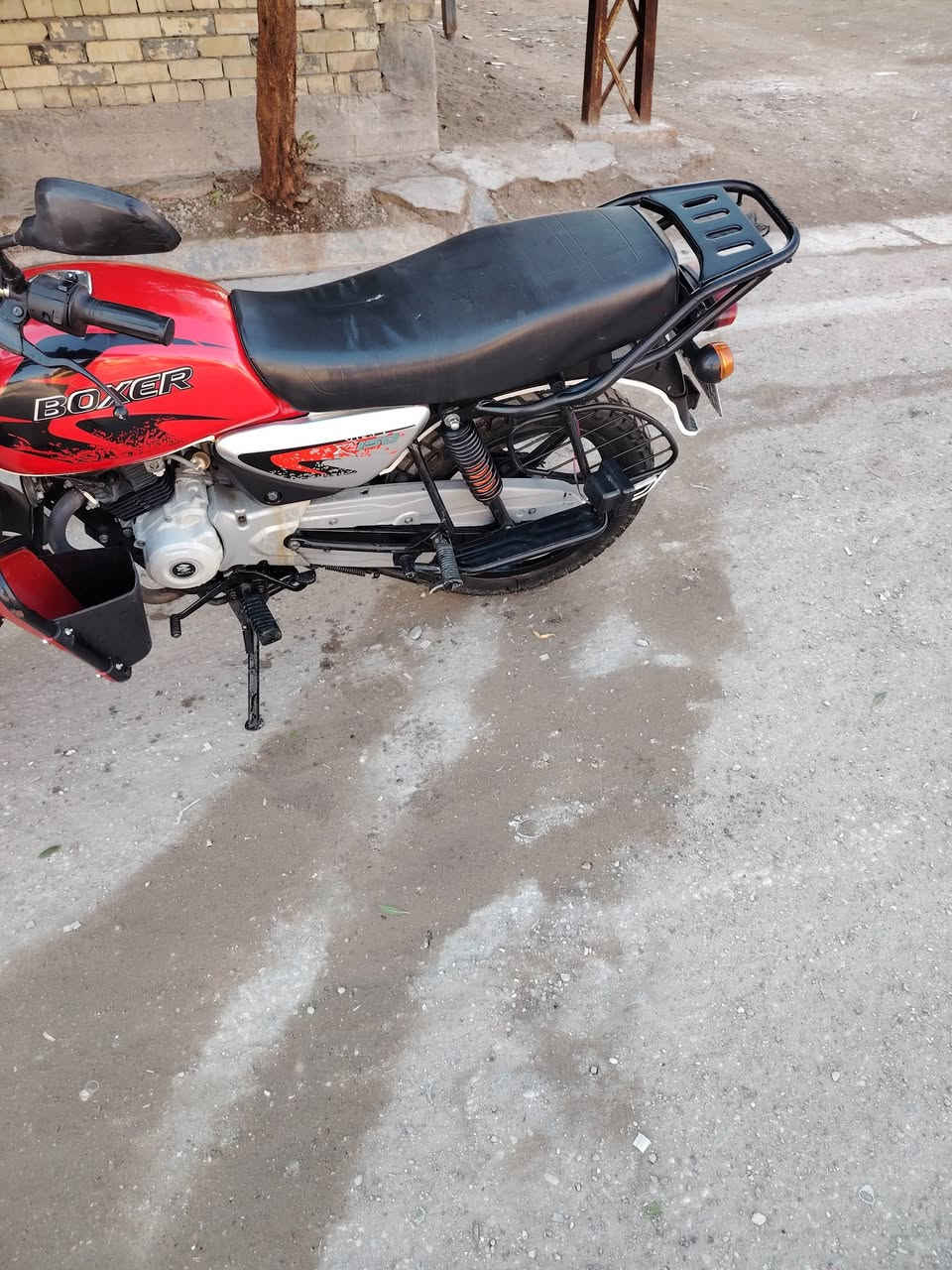 السلام وعليكم بوكسر مديل ٢٣ طالعه بل ٢٤ استخدام شخصي
رقم وسنوية انگليزي بسمي ماشيه اقل ل٢٠ الف دراجه حلوه كلشي شغال بعدهه عله وضع الشركه مكاني بغداد سعر ٢٤٠٠ وبيهه مجال ***********
