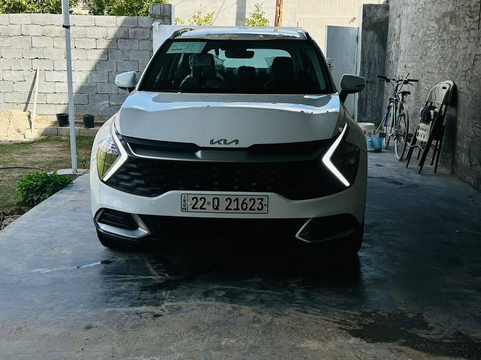السلام عليكم سبورتج موديل ٢٥ ماشيه ٨٠٠٠  
زيرو 🚘بيع او  مراوس حسب القناعه معروضه ٢٢٠ وبيها مجال سياره كفاله من كلشي بعدها داخل الضمان 
***********
