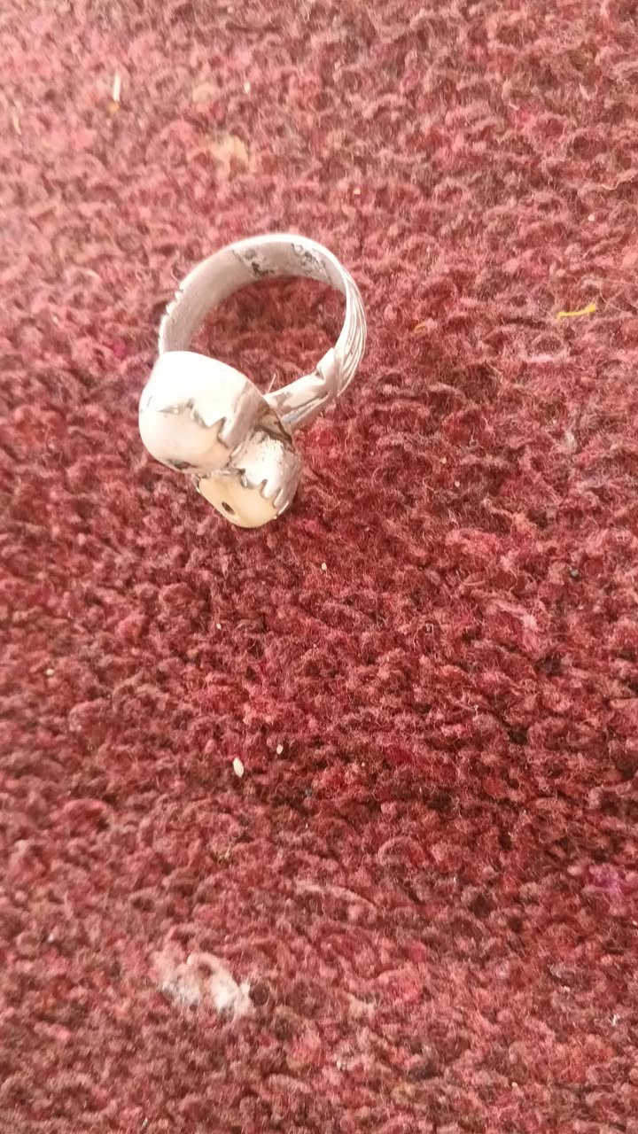 عطفات البيع قديمات مال كاع فضه اصلي مكاني كوت ولعنده مراوس يشوفنه


**إذا كنت صاحب هذا الإعلان وتريد حذفه لأي سبب، رجاءا أرسل رسالة إلى الدعم الفني**