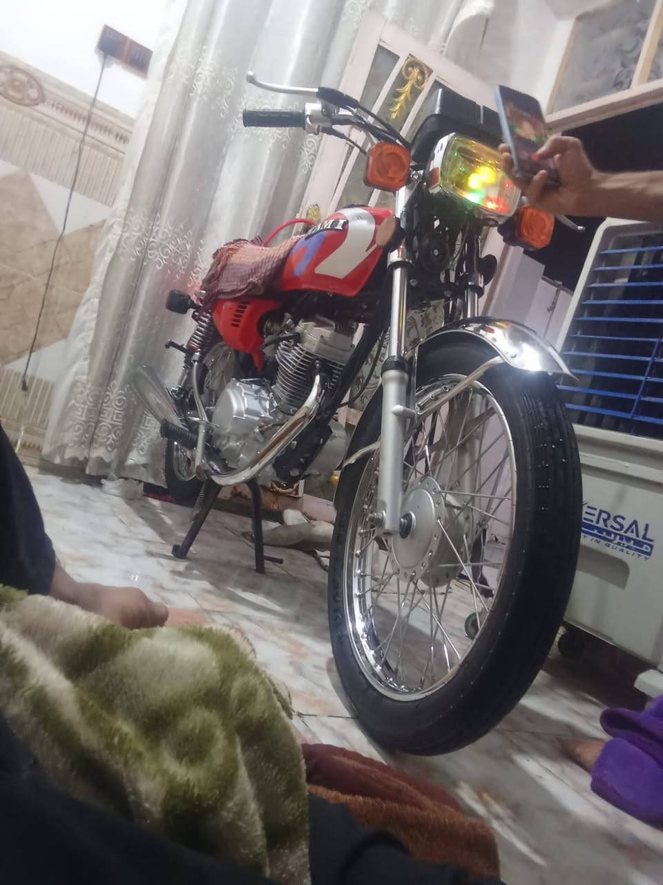 موديل 25 طلعه بل 26 دراجه جديد وراق سكنر مكني نجف سعر 625 و بيه مجال قليل ***********
