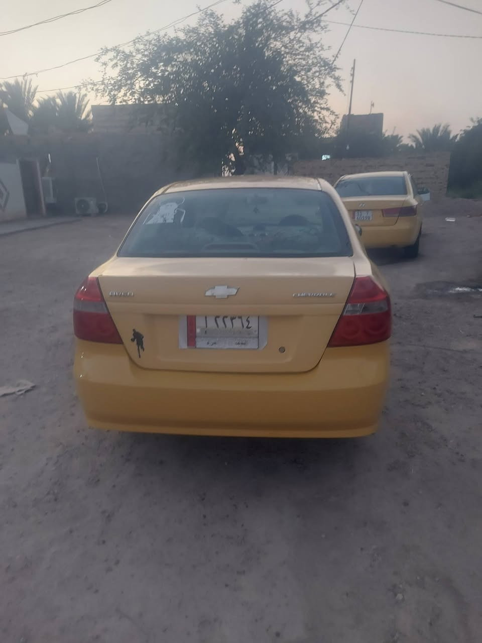 افيو للبيع مديل 9 قطعتين مكاني نجف  صبغ رش بدون ضرر ما عايزه برغي السياره مصفره هيئه وغرامات مداو خليجي السعر 45 وبيه مجال ***********
