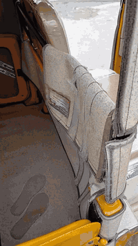 السلام عليكم عندي تكتك للبيع مديل ١٢  باجاج الون اصفر مكاني الشعب الجزائر قرب جامع السعر ٩ وبيهه مجال للشراي  الدراجه ابلاديه علا وضع الشركه ***********
