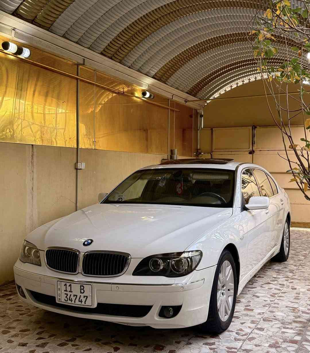 سلام عليكم شباب 
الحلال للبيع او المراوس حسب القناعة
BMW E66 2007
بي ام باخرة 730il
سيارة استلام خليجي زيرو غرفة بيجي
ماشيه تقريبا ٢٠٠ الاف اصل حقيقي 
رقم بغداد انكليزي باسمي 
مكينة ستة سلندر المرغوب
سيارة كلها على شركة من عقول من كهربائيات من ضفيرة من مواصفات من غرفه من بدي من دواخل كلها بلاديه
كلشي بيها شغال 
سيارة جاهزة و كفاله بيها جاملغ خلفي بخ فقط بدون حادث نهائيا وكم ملاحظه بسيطه
مكينة كير حداديه تخم تاير تبريد باتري كهربائيات كلهن جدد
كتلوكات شركة موجوده اوراق الضمان موجوده 
المواصفات:- 
فول vip 
فتحة سلايد
خمس بردات 
باب طويل
جنطة شفط
مري شفط
ستيرن كهرباء 
صاج ملكي
شاشه عطلات 
كيجات ليزريه 
ماوس
ثلاجة
تبريد ثلاث قطع
مري قلاب 
غرفه بيجي جلد 
كشنات فول كهرباء كلهن 
كشنات تدفئة وتبريد 
كشنات خزن 
بصمة وترحيب 
سايد بريك بصمة 
توقف ذاتي
حساس 360
انارة مخفيه 
وجة زنون عدسة
بك لايت لد 
جوبلس خلفي بلاد 
سيارة 1/1 
كلشي شغال بيها 
والخ من المواصفات المعروفه ……..
السعر 137$ وبيها مجال بسيط للشراي 
وما اتوقع اكو بسعرها بالعراق كله بهاي نظافه 
مكان السياره النجف الاشرف 
للاستفسار ***********
