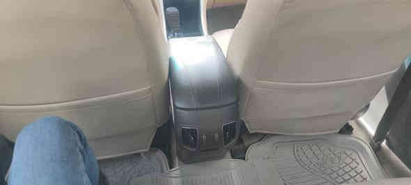 للبيع
سوناتا 2011
فول موصفات عده البصمه
كير ومحرك شرط 
سنويه جديده 
شرط تحويل 
لا ضرر ولا صبغ 
فقط صبغ بالسندوق مسافه
 شبر 
سياره جاهزه ما تحتاج اي مصرف
مكان السياره سلیمانیە عربت  🚗 🏢 
السعر 125$💸 وبيها مجال بسيط 
التواصل على الارقام 
***********
***********
