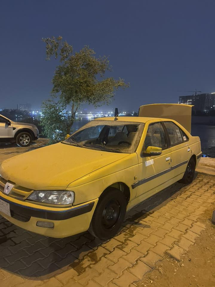 متاح بيجو بارص موديل ٢٠١٥ 
بيهه طخه مال تكتك فوك تاير الخلفي مكينه بدايه تبخير سياره خير من الله بيهه ملحضات بسيطه مكاني بغداد الرقم ***********
