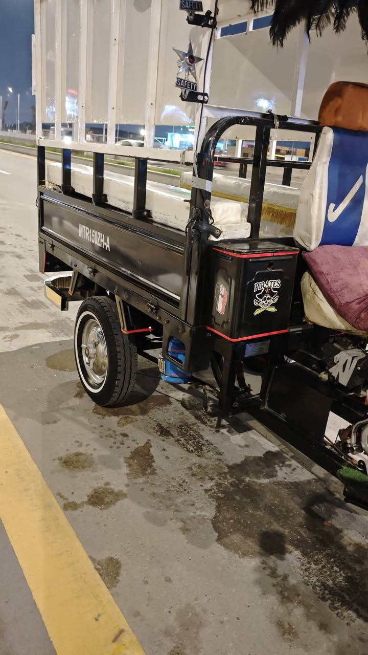 سلام عليكم ستوته لبيع تريده كامله تريد فارغه ستوته مديل 21 رقم وسنويه بسمي ستوته نضيفه كلش لمكينه صاله شهر من شديته ستوته كامله من كلشي مكاني نجف حي رضويه  وثاني شغله لمو شراي ليراسل موجود بس بل مازنجر


**إذا كنت صاحب هذا الإعلان وتريد حذفه لأي سبب، رجاءا أرسل رسالة إلى الدعم الفني**